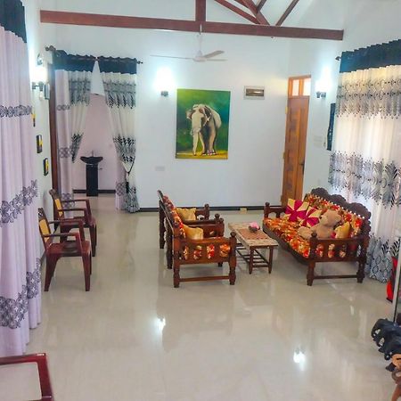 Rodrigo'S Villa & Restaurant Negombo Dış mekan fotoğraf